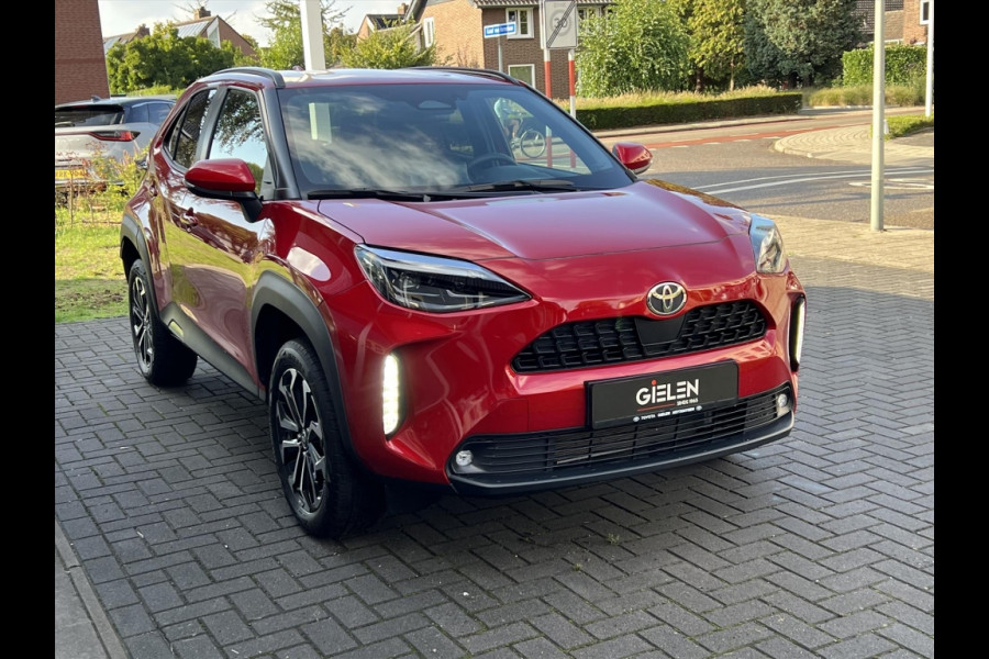 Toyota Yaris Cross 1.5 Hybrid 116 Dynamic Plus | Stoel + Stuurverwarming, Smart Connect, 17 inch, Keyless, LED