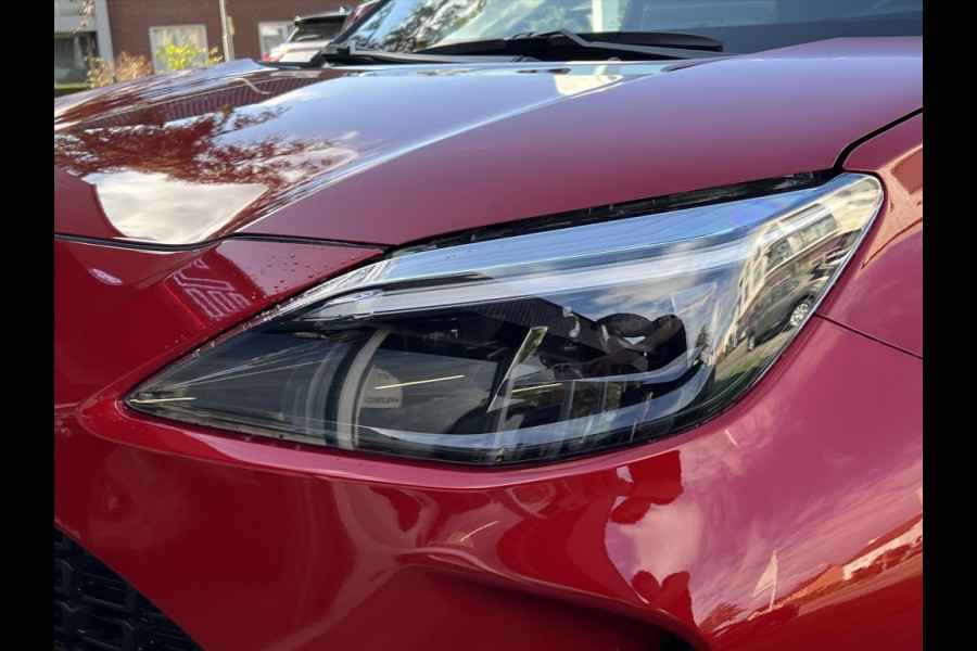 Toyota Yaris Cross 1.5 Hybrid 116 Dynamic Plus | Stoel + Stuurverwarming, Smart Connect, 17 inch, Keyless, LED
