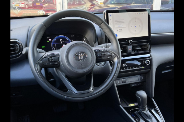 Toyota Yaris Cross 1.5 Hybrid 116 Dynamic Plus | Stoel + Stuurverwarming, Smart Connect, 17 inch, Keyless, LED