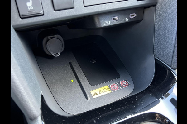 Toyota Yaris Cross 1.5 Hybrid 116 Dynamic Plus | Stoel + Stuurverwarming, Smart Connect, 17 inch, Keyless, LED