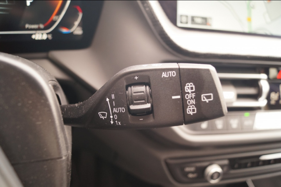 BMW 1-serie 118i 136pk Automaat Sportline -NAVI-ECC-CAM-PDC-