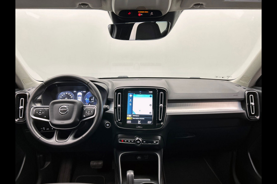 Volvo XC40 1.5 T4 Recharge R-Design Expression | Apple/Carplay | Camera | Elek. Kofferklep | Climate/Control | Cruise/Control |