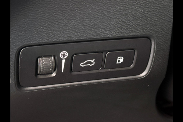 Volvo XC40 1.5 T4 Recharge R-Design Expression | Apple/Carplay | Camera | Elek. Kofferklep | Climate/Control | Cruise/Control |