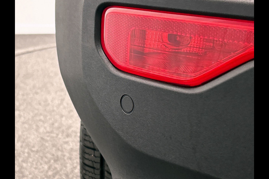 Volvo XC40 1.5 T4 Recharge R-Design Expression | Apple/Carplay | Camera | Elek. Kofferklep | Climate/Control | Cruise/Control |