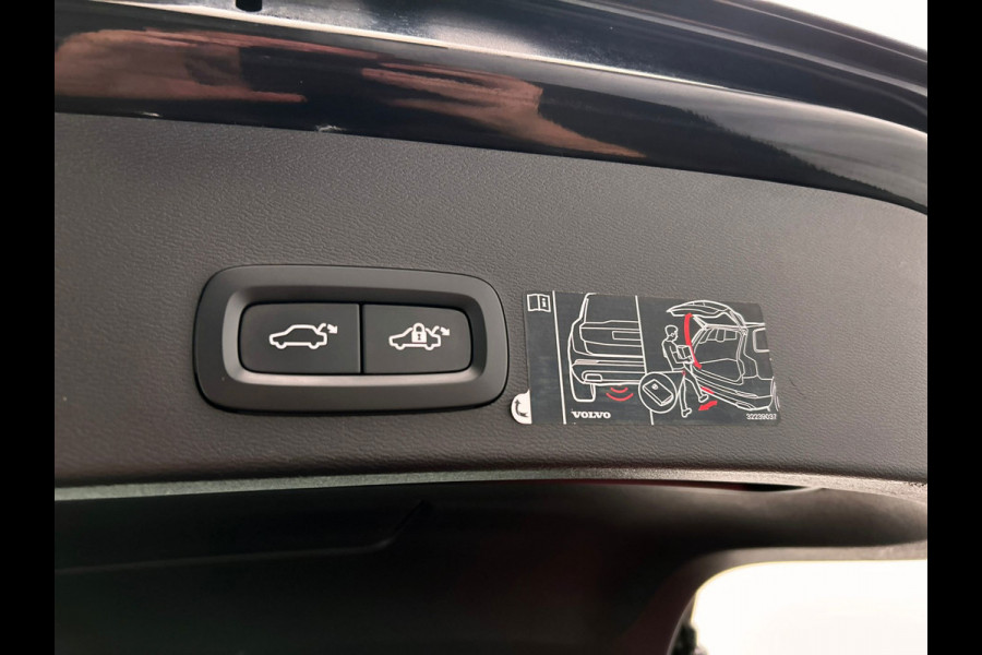 Volvo XC40 1.5 T4 Recharge R-Design Expression | Apple/Carplay | Camera | Elek. Kofferklep | Climate/Control | Cruise/Control |