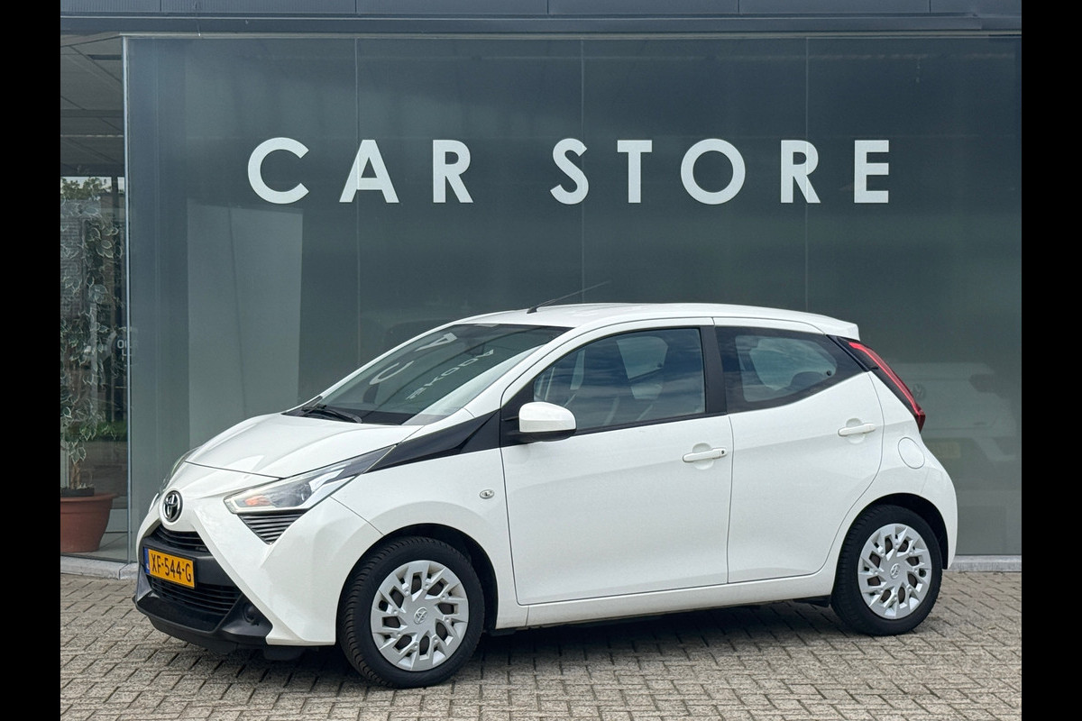 Toyota Aygo 1.0 VVT-i x-play Navi|Camera|Carplay