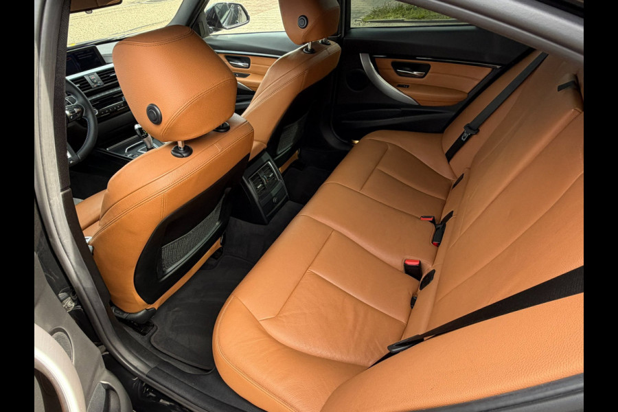 BMW 3 Serie 318i Edition M Sport Shadow High Executive
