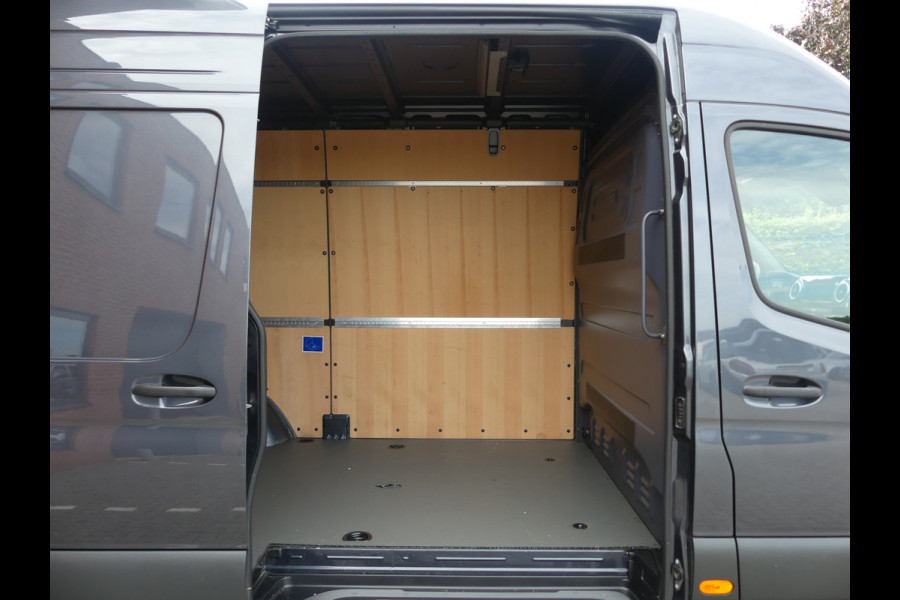 Mercedes-Benz Sprinter 317 CDI L2H2 LED/Camera/PDC/Geveerde stoel/Navigatie