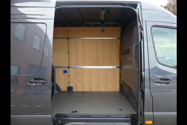 Mercedes-Benz Sprinter 317 CDI L2H2 LED/Camera/PDC/Geveerde stoel/Navigatie