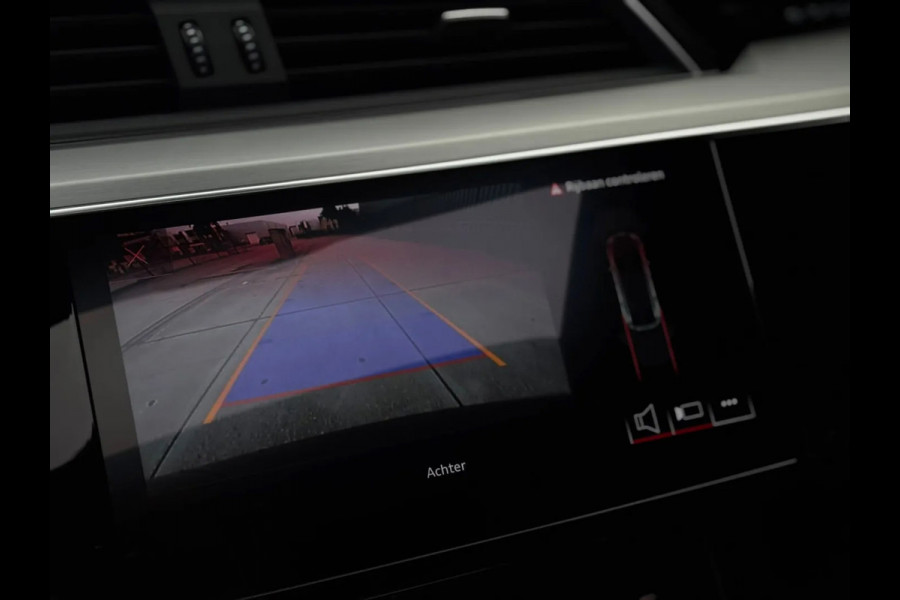 Audi e-tron Sportback 55 quattro S edition 95 kWh 91% SoH (NL-auto,Dealer OndH, Panorama, B&O, Camera, PDC, StoelV, Carplay, Etc)