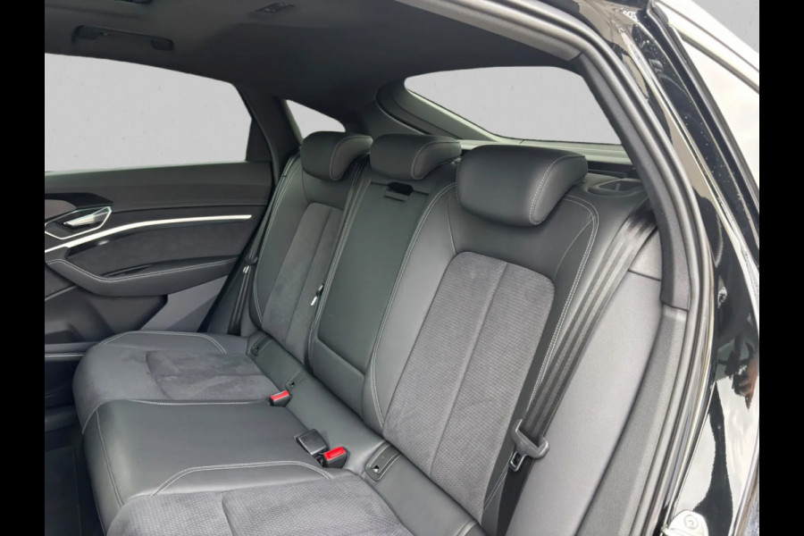 Audi e-tron Sportback 55 quattro S edition 95 kWh 91% SoH (NL-auto,Dealer OndH, Panorama, B&O, Camera, PDC, StoelV, Carplay, Etc)