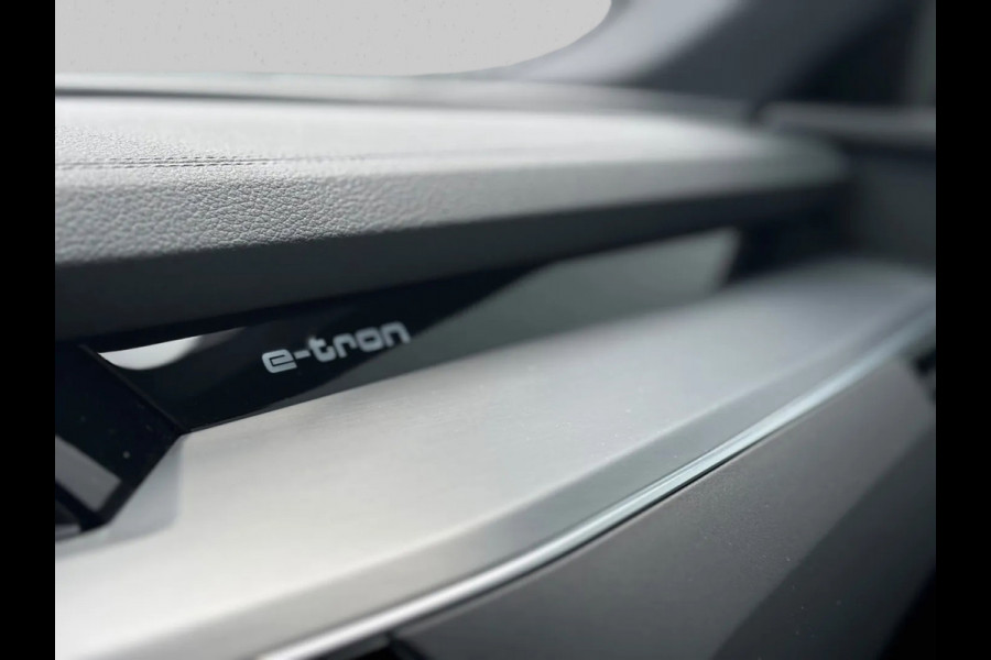 Audi e-tron Sportback 55 quattro S edition 95 kWh 91% SoH (NL-auto,Dealer OndH, Panorama, B&O, Camera, PDC, StoelV, Carplay, Etc)