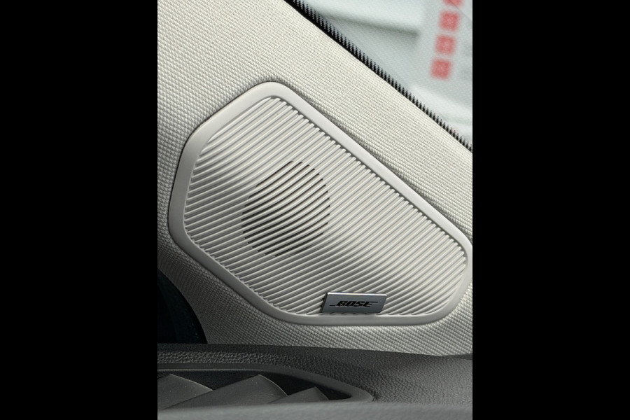Renault Captur 1.6 E-Tech Plug-in Hybrid 160 Initiale Paris Camera