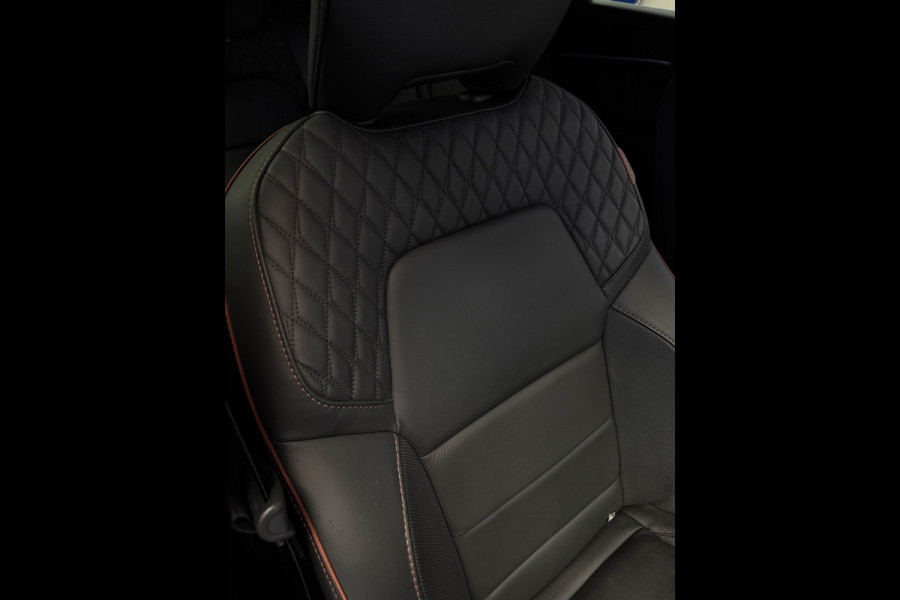 Renault Captur 1.6 E-Tech Plug-in Hybrid 160 Initiale Paris Camera
