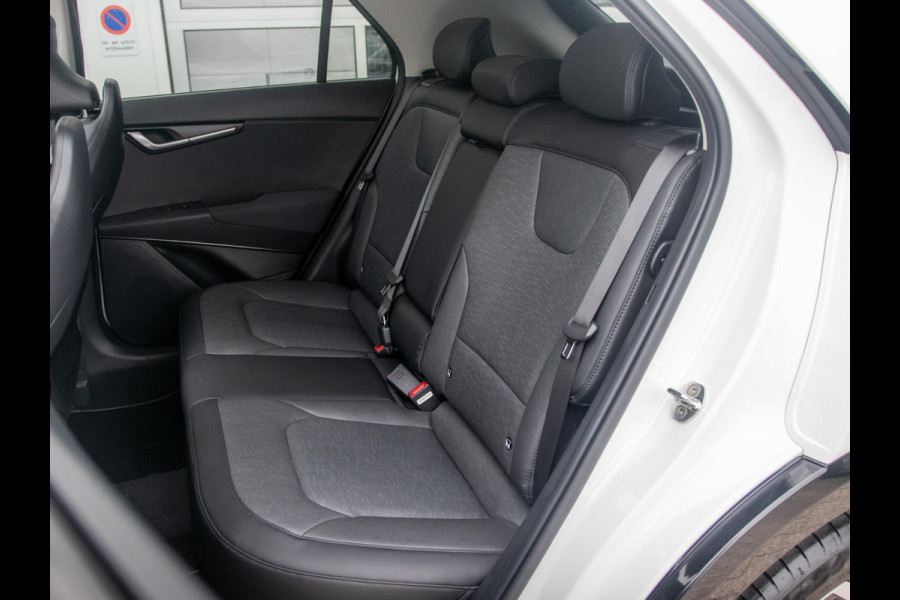 Kia Niro 1.6 GDi Hybrid ExecutiveLine l Stoel verwarming en ventilatie l Harman Kardon l Schuifkantel dak l 100 % onderhouden