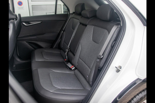 Kia Niro 1.6 GDi Hybrid ExecutiveLine l Stoel verwarming en ventilatie l Harman Kardon l Schuifkantel dak l 100 % onderhouden