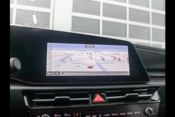 Kia Niro 1.6 GDi Hybrid ExecutiveLine l Stoel verwarming en ventilatie l Harman Kardon l Schuifkantel dak l 100 % onderhouden