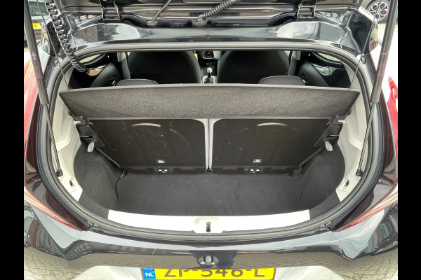 Toyota Aygo 1.0 VVT-i x-cite | groot scherm | NL-auto | eerste eigenaar.
