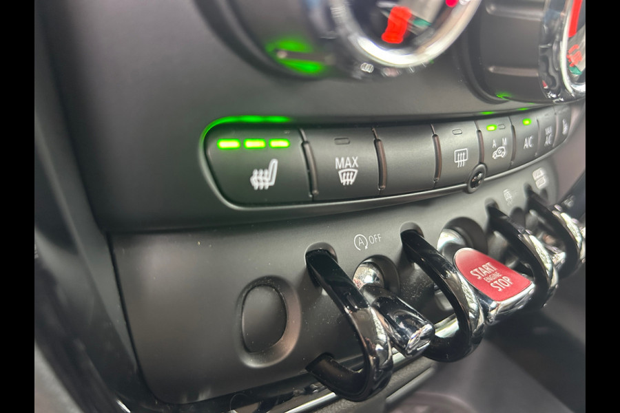 MINI Clubman 1.5 Cooper Business Edition LED Sport Stoelen Camera 1e EIG Nederlandse Auto