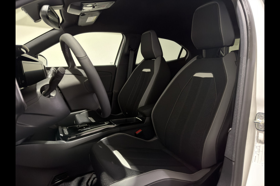 Opel Mokka-e GS Line 50-kWh 11kw bl. | ACC | Keyless | Stoelen & stuur verwarmd | Matrix Intellilux | Privacy