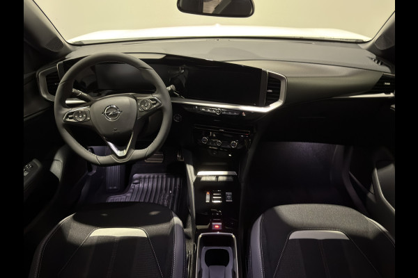 Opel Mokka-e GS Line 50-kWh 11kw bl. | ACC | Keyless | Stoelen & stuur verwarmd | Matrix Intellilux | Privacy