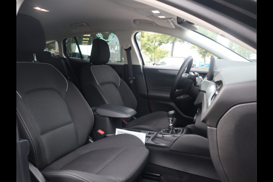 Ford FOCUS Wagon 1.0 EcoBoost Hybrid Titanium Style Navi / Carplay / Blis / Afn.Trekh / Adap. Cruise / Mild-Hybride