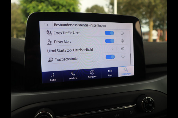 Ford FOCUS Wagon 1.0 EcoBoost Hybrid Titanium Style Navi / Carplay / Blis / Afn.Trekh / Adap. Cruise / Mild-Hybride