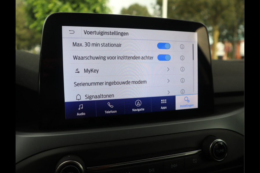 Ford FOCUS Wagon 1.0 EcoBoost Hybrid Titanium Style Navi / Carplay / Blis / Afn.Trekh / Adap. Cruise / Mild-Hybride