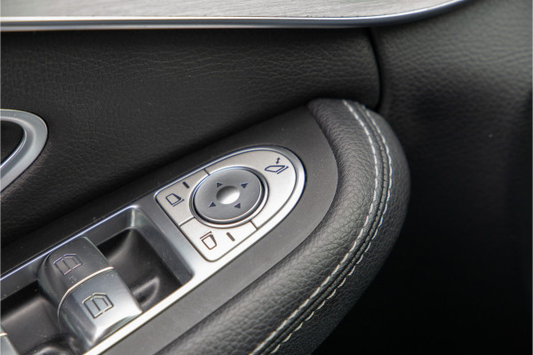 Mercedes-Benz C-Klasse Estate 200 AMG Sportpakket, Distronic, Trekhaak, Camera Facelift