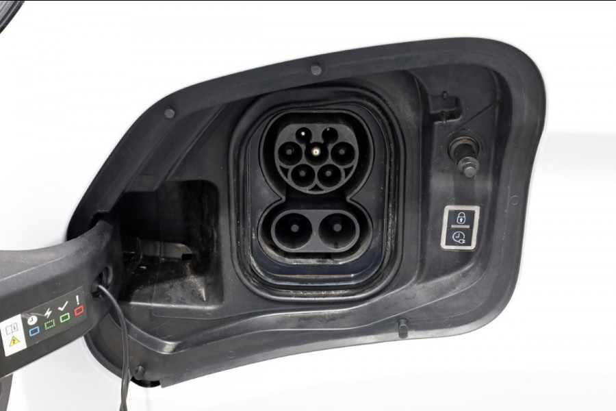 Peugeot e-Expert Long Standard 75kWh 100% Elektrisch Snellader Airco/Camera SOH 97,9% 01-2024