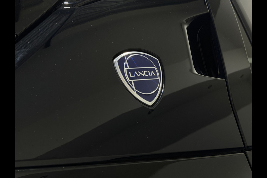 Lancia Ypsilon LX 51 kWh | Keyless | Velours bekleding | Stoelen verwarmd | Elektr. stoelen