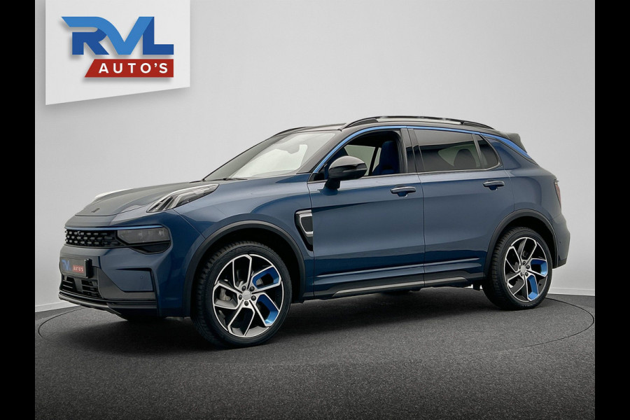 Lynk & Co 01 1.5 261PK Plug-in Hybrid | Origineel NL | Zwarte/Hemel 360° Camera Pano/dak Apple/Carplay Adaptive/Cruise