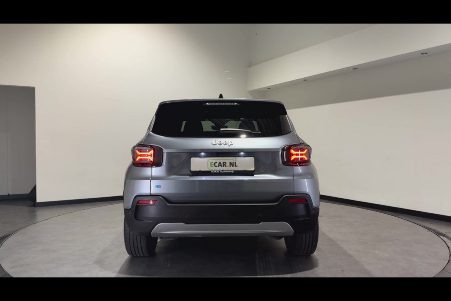 Jeep Avenger Altitude 54 kWh | Warmtepomp | Keyless | Stoelen verwarmd | LED