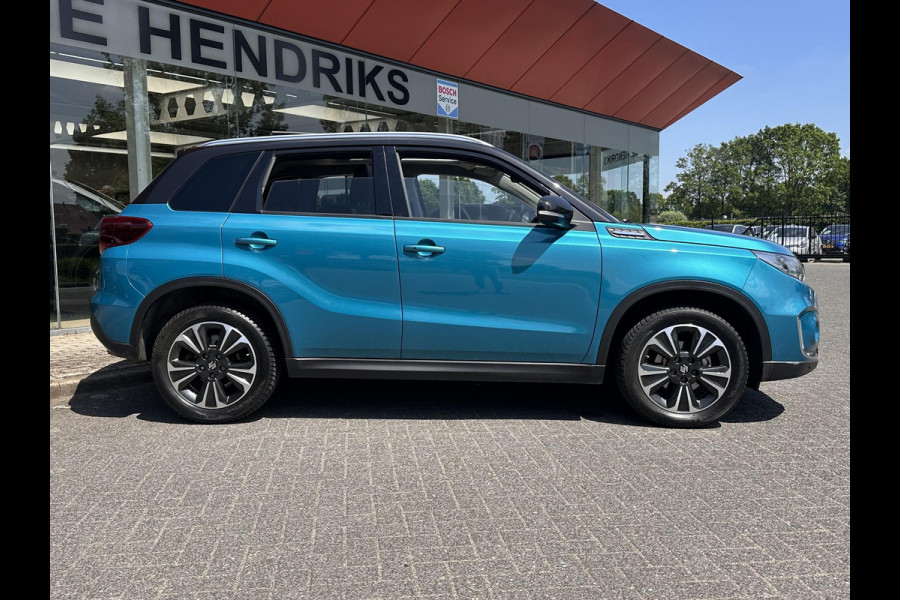 Suzuki Vitara 1.5 Hybrid Automaat Style AllGrip 4x4 | Pano-Dak | Trekhaak | LED | Adaptive CC | Navi | Cllimate |
