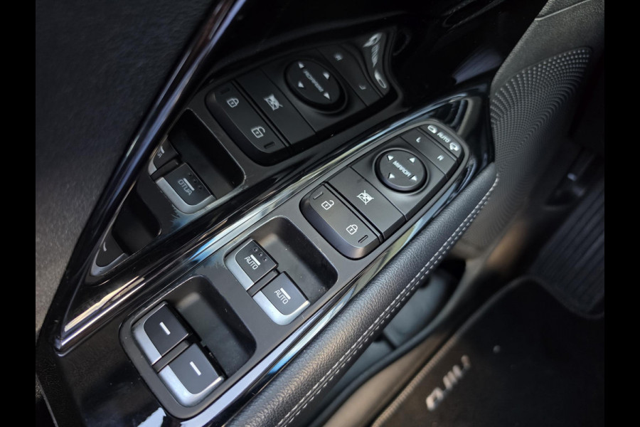 Kia Niro 1.6 GDi Hybrid DynamicLine | Navigatie | Parkeersensoren | Trekhaak