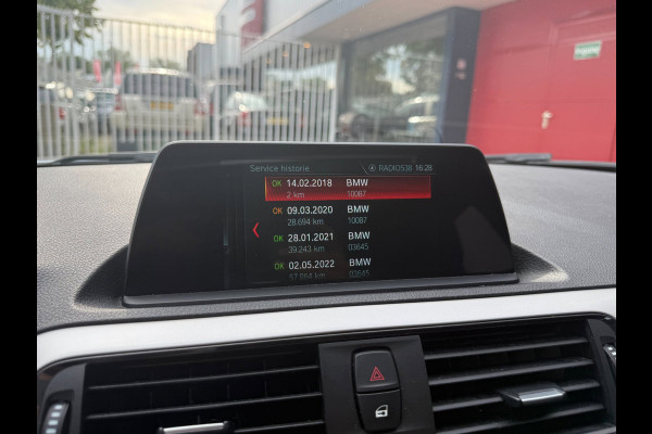 BMW 1-serie 118i High Executive | Dakraam | Leder | LED