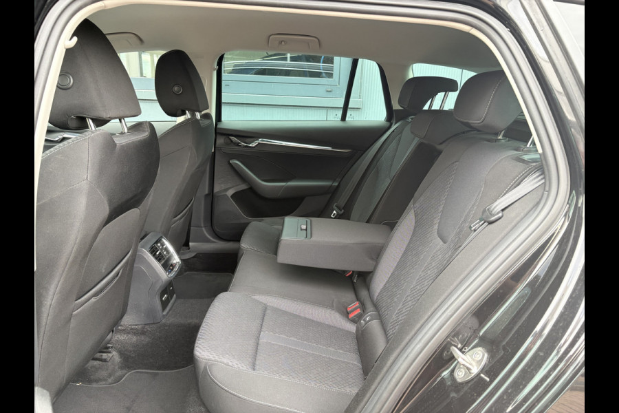 Škoda Octavia Combi 1.0 TSi Bns.Edition Plus CAMERA/KEYLESS/ADAPT.CRUISE/TREKHAAK/WINTERPACK