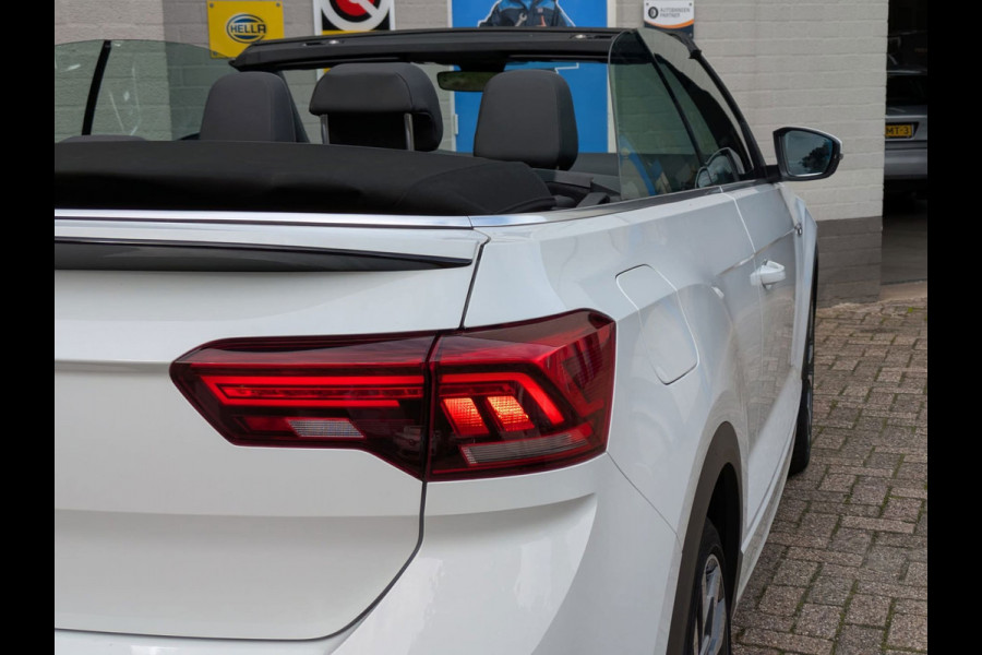 Volkswagen T-Roc Cabrio 1.5 TSI R-Line|Camera|Adaptive-Cruise|Virtual-Cockpit|LED|Afn.Trekhaak|Keyless-Entry/Go
