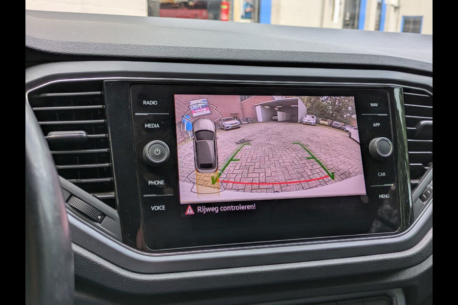 Volkswagen T-Roc Cabrio 1.5 TSI R-Line|Camera|Adaptive-Cruise|Virtual-Cockpit|LED|Afn.Trekhaak|Keyless-Entry/Go