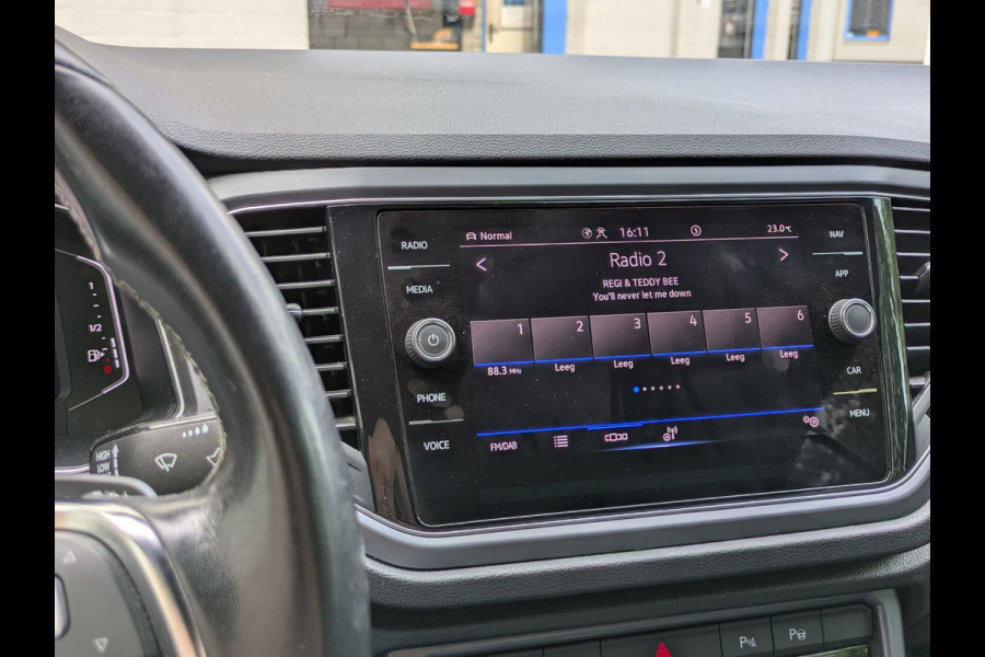 Volkswagen T-Roc Cabrio 1.5 TSI R-Line|Camera|Adaptive-Cruise|Virtual-Cockpit|LED|Afn.Trekhaak|Keyless-Entry/Go