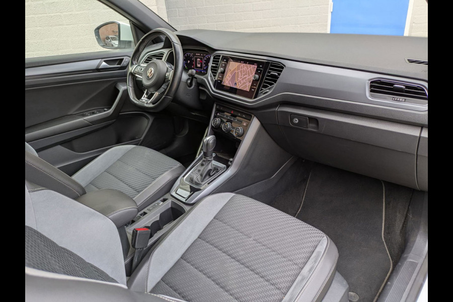 Volkswagen T-Roc Cabrio 1.5 TSI R-Line|Camera|Adaptive-Cruise|Virtual-Cockpit|LED|Afn.Trekhaak|Keyless-Entry/Go