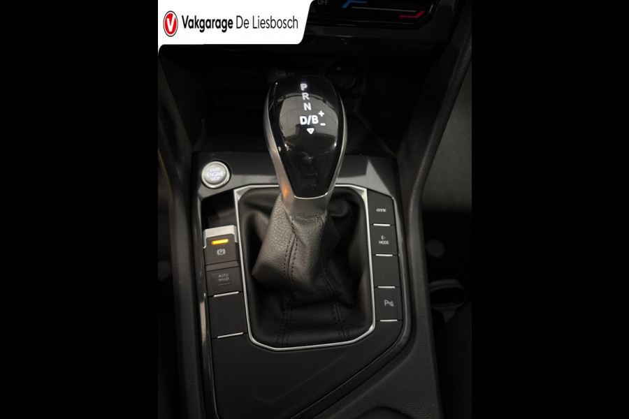Volkswagen Tiguan 1.4 TSI eHybridbBusiness+ / navi / camera / carplay / stoelverw. / IQ light