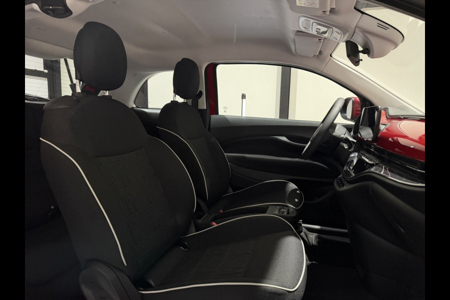 Fiat 500 3+1 42 kWh | Apple CarPlay - Android Auto | Stoelen verwarmd | Dodehoek detectie