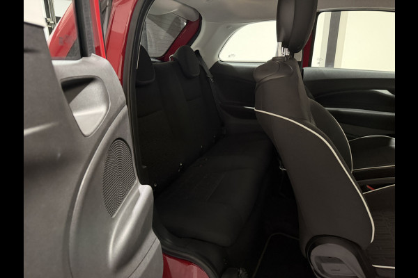 Fiat 500 3+1 42 kWh | Apple CarPlay - Android Auto | Stoelen verwarmd | Dodehoek detectie