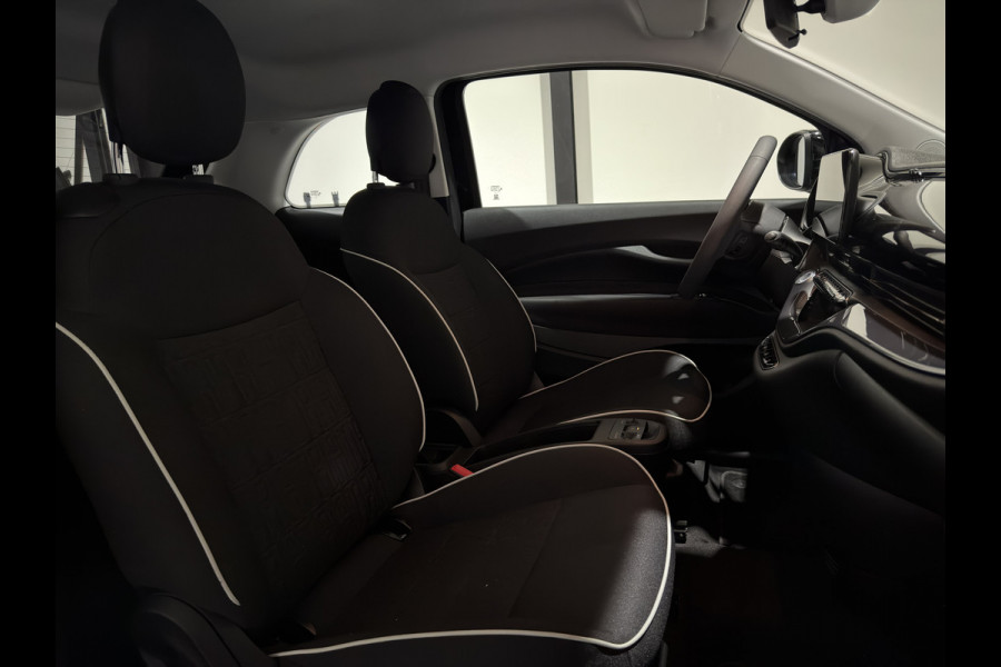 Fiat 500 3+1 42 kWh | Apple CarPlay - Android Auto | Stoelen verwarmd | Dodehoek detectie