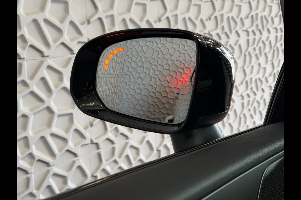 Volvo XC60 2.0 T8 455PK AWD PLUS DARK NIEUWE AUTO HARMAN KARDON 360.CAM STOEL/STUUR VERW LEER vapour grey