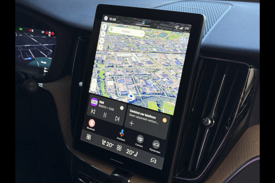 Volvo XC60 2.0 T8 455PK AWD PLUS DARK NIEUWE AUTO HARMAN KARDON 360.CAM STOEL/STUUR VERW LEER vapour grey
