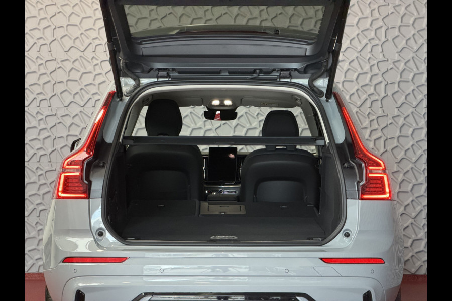 Volvo XC60 2.0 T8 455PK AWD PLUS DARK NIEUWE AUTO HARMAN KARDON 360.CAM STOEL/STUUR VERW LEER vapour grey