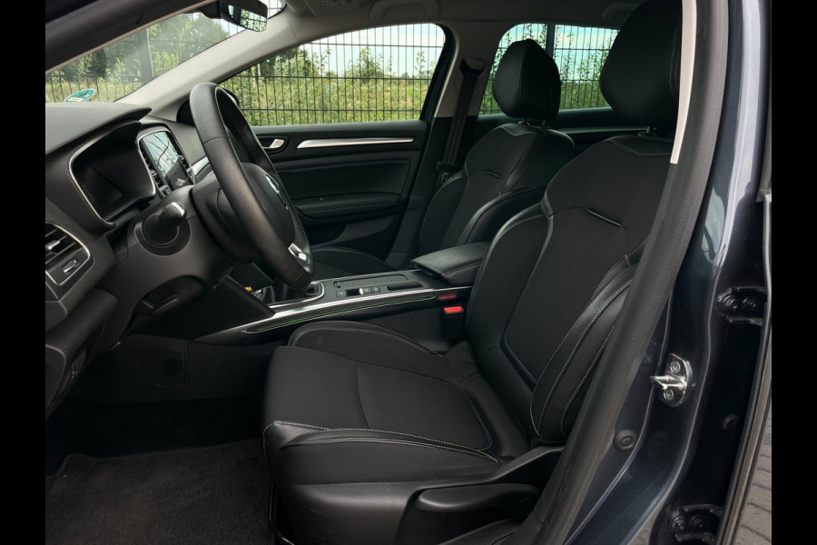 Renault Mégane Estate 1.3 TCe 140 Techno | Camera | PDC | Keyless | Lane assist