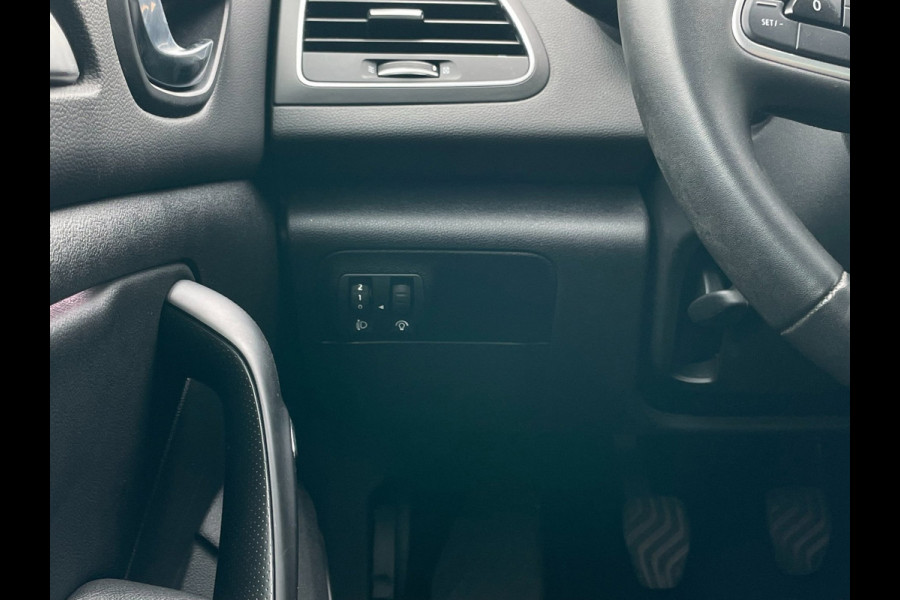 Renault Mégane Estate 1.3 TCe 140 Techno | Camera | PDC | Keyless | Lane assist